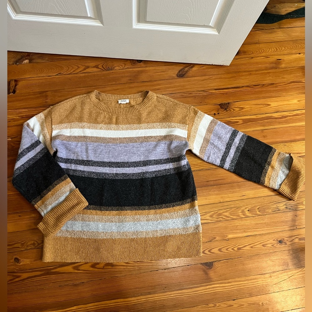 A.N.A sweater